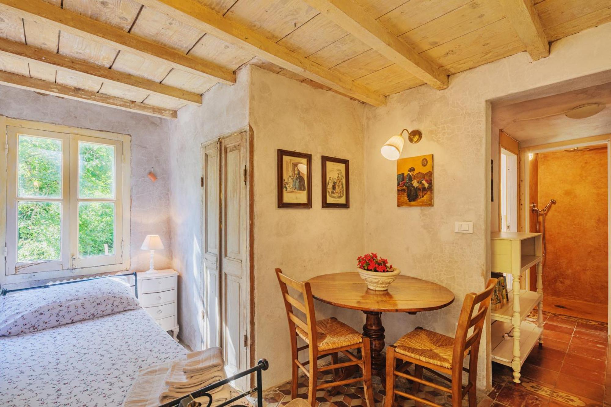 Agriturismo Di Charme E Ristorante Stallato Il Filo Di Paglia Carro Extérieur photo