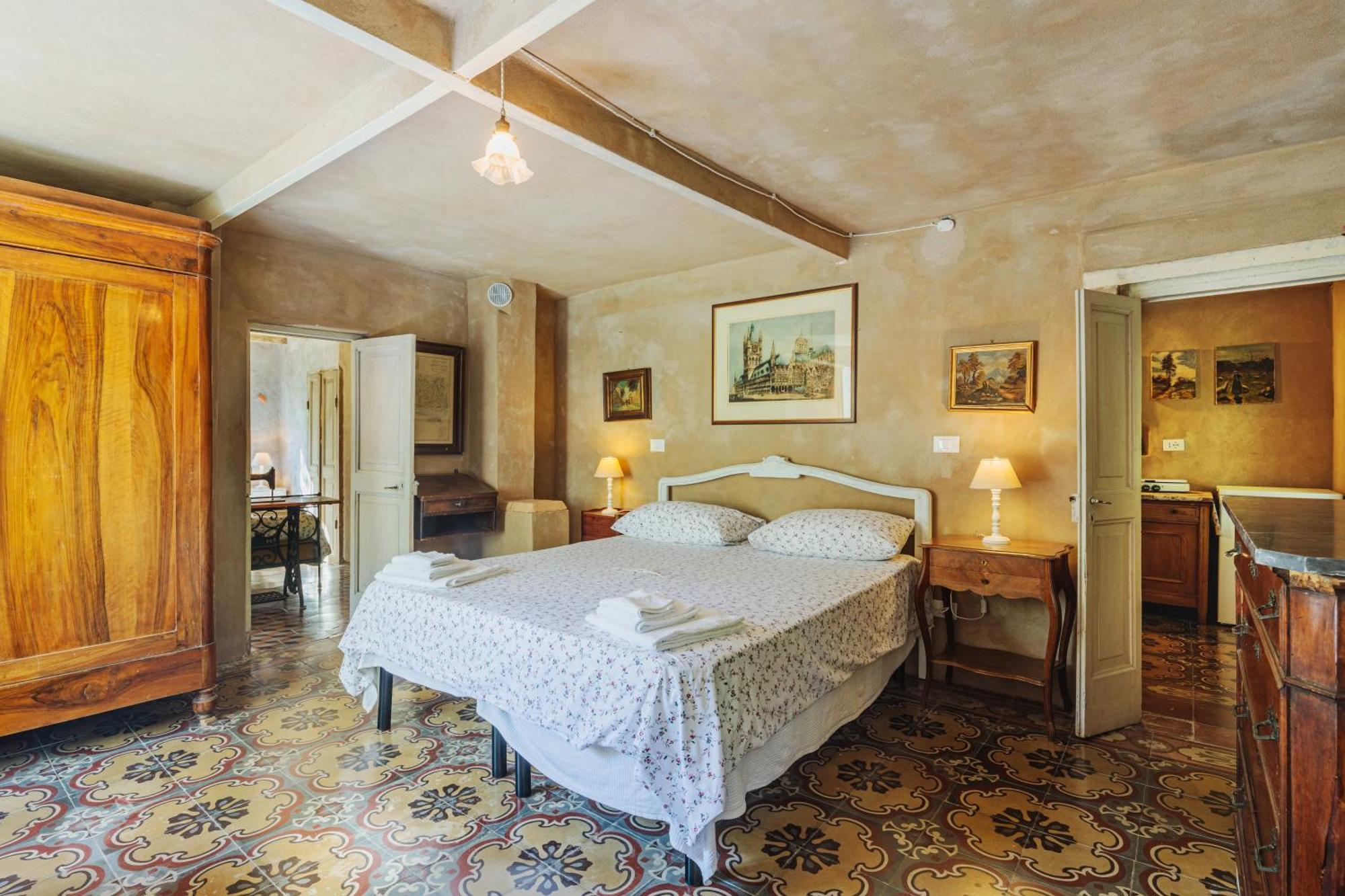 Agriturismo Di Charme E Ristorante Stallato Il Filo Di Paglia Carro Extérieur photo