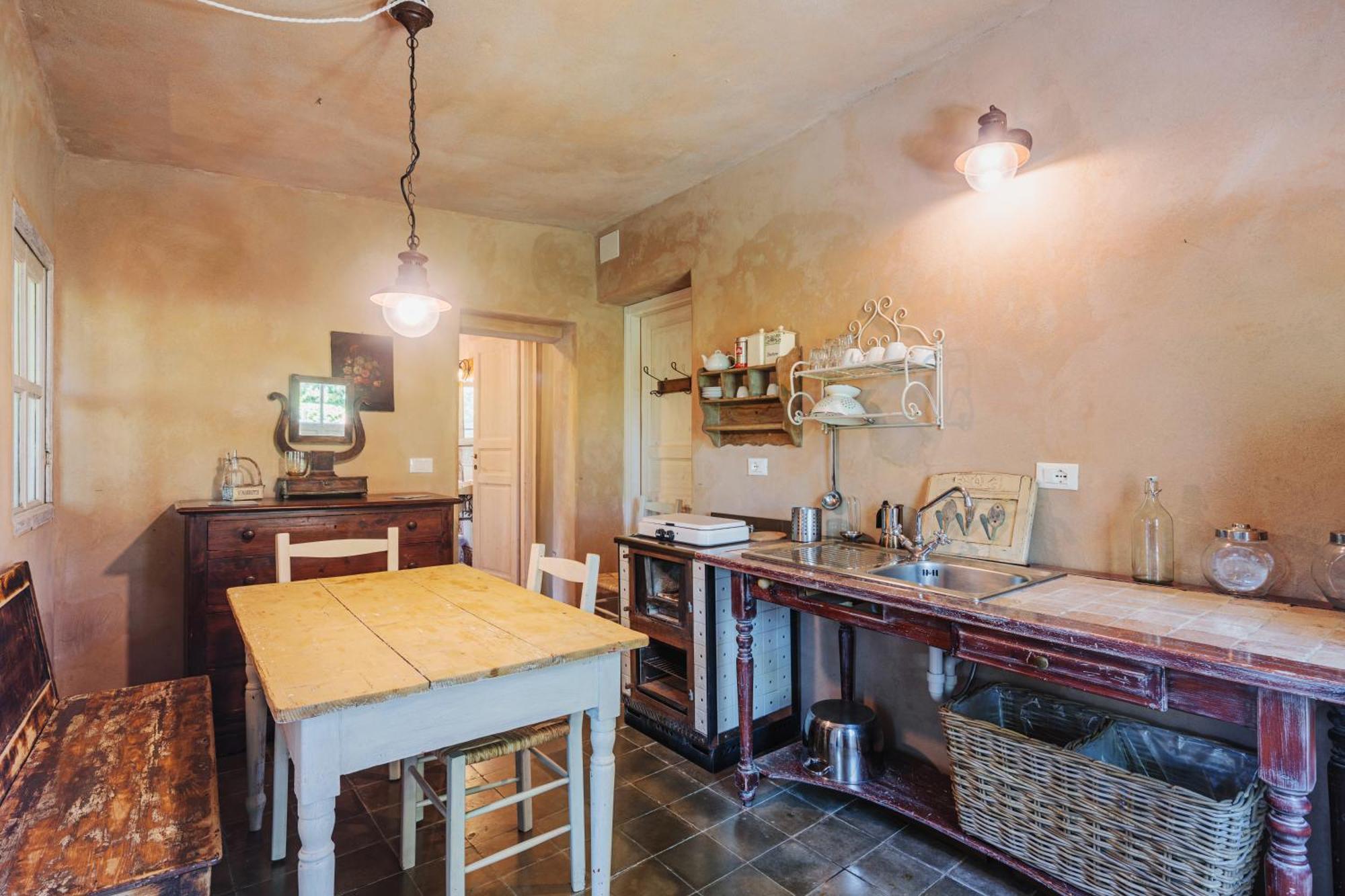 Agriturismo Di Charme E Ristorante Stallato Il Filo Di Paglia Carro Extérieur photo